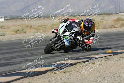 media/Sep-20-2025-Race Pace (Sat) [[d4e1b33f4d]]/Non Verified/Turn 4 Inside (8am)/